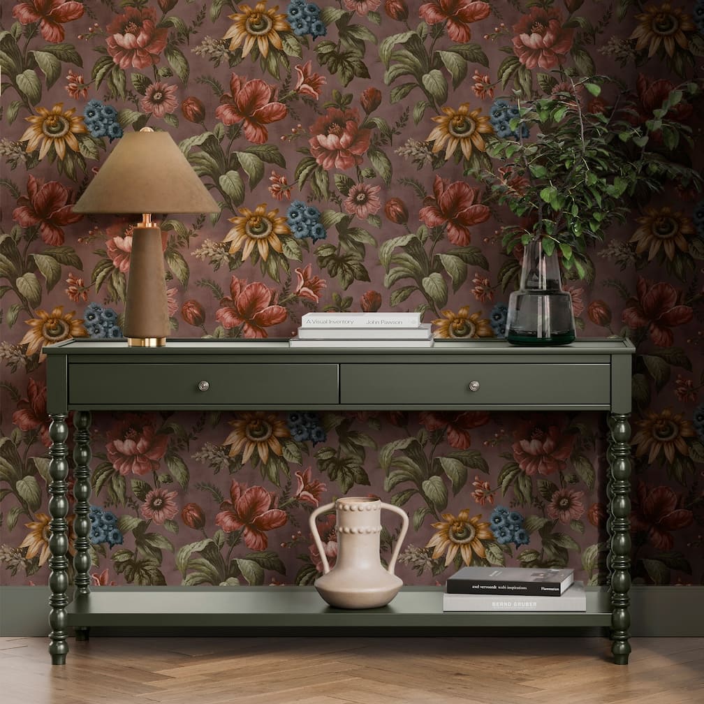 Superfresco Easy Gardenia Thistle Wallpaper