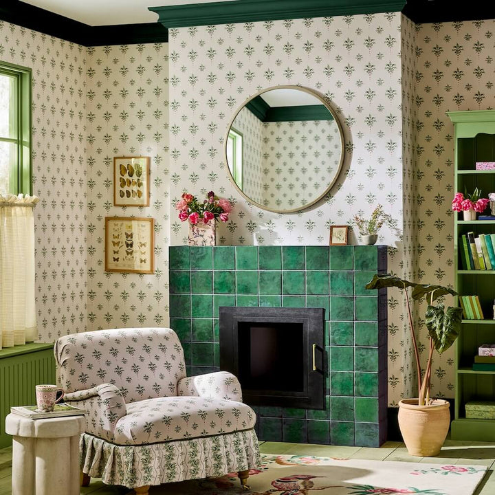 Cath Kidston Crest Cream Wallpaper