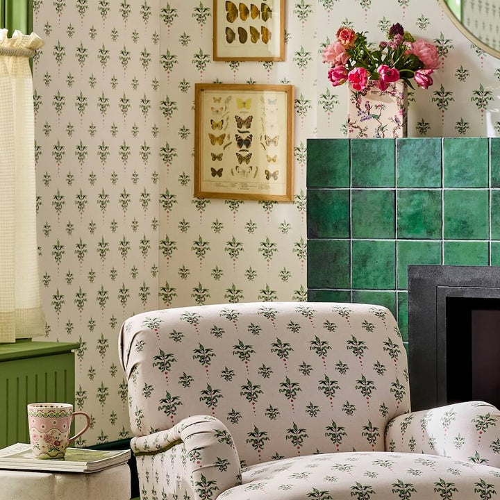Cath Kidston Crest Cream Wallpaper