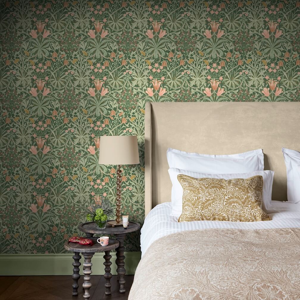 William Morris Woodland Weeds Forest Wallpaper
