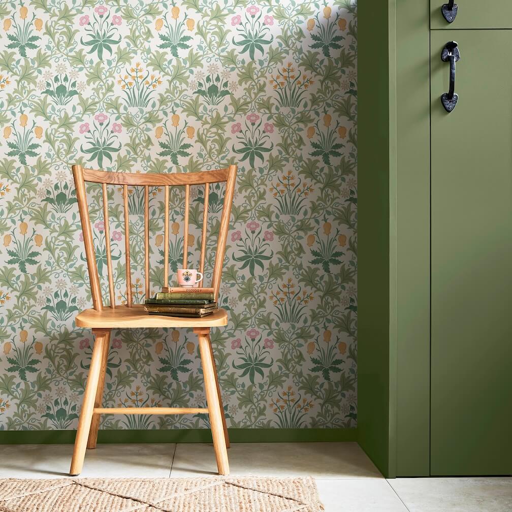 William Morris Celandine Spring Garden Wallpaper