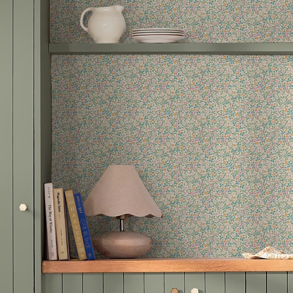 William Morris Clover Spring Garden Wallpaper