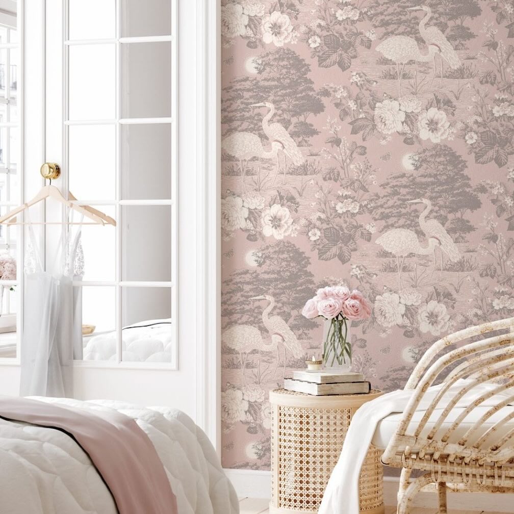 Belgravia Izumi Crane Pink Wallpaper