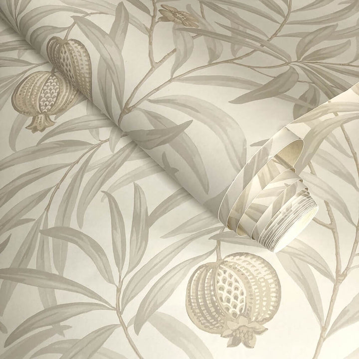 Belgravia Pomegranate Cream & White Wallpaper