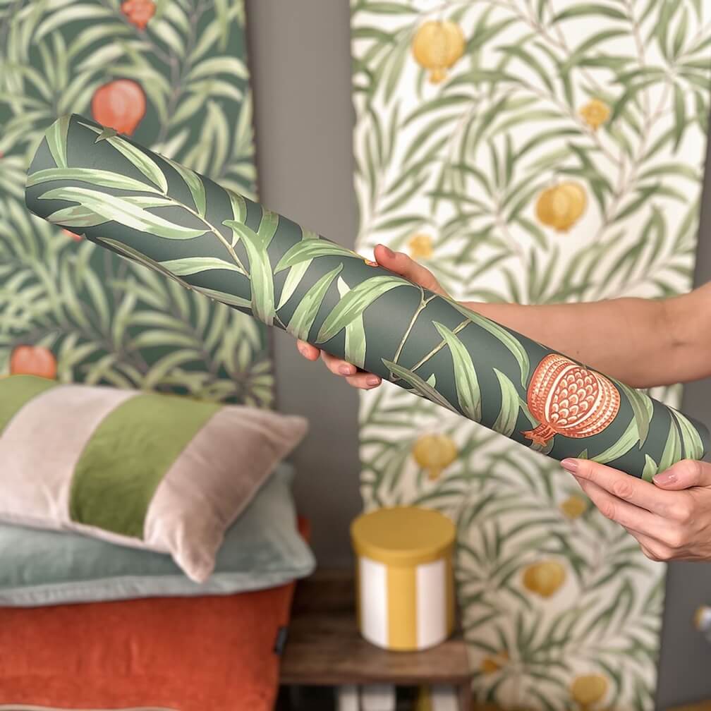 Belgravia Pomegranate Green / Orange Wallpaper