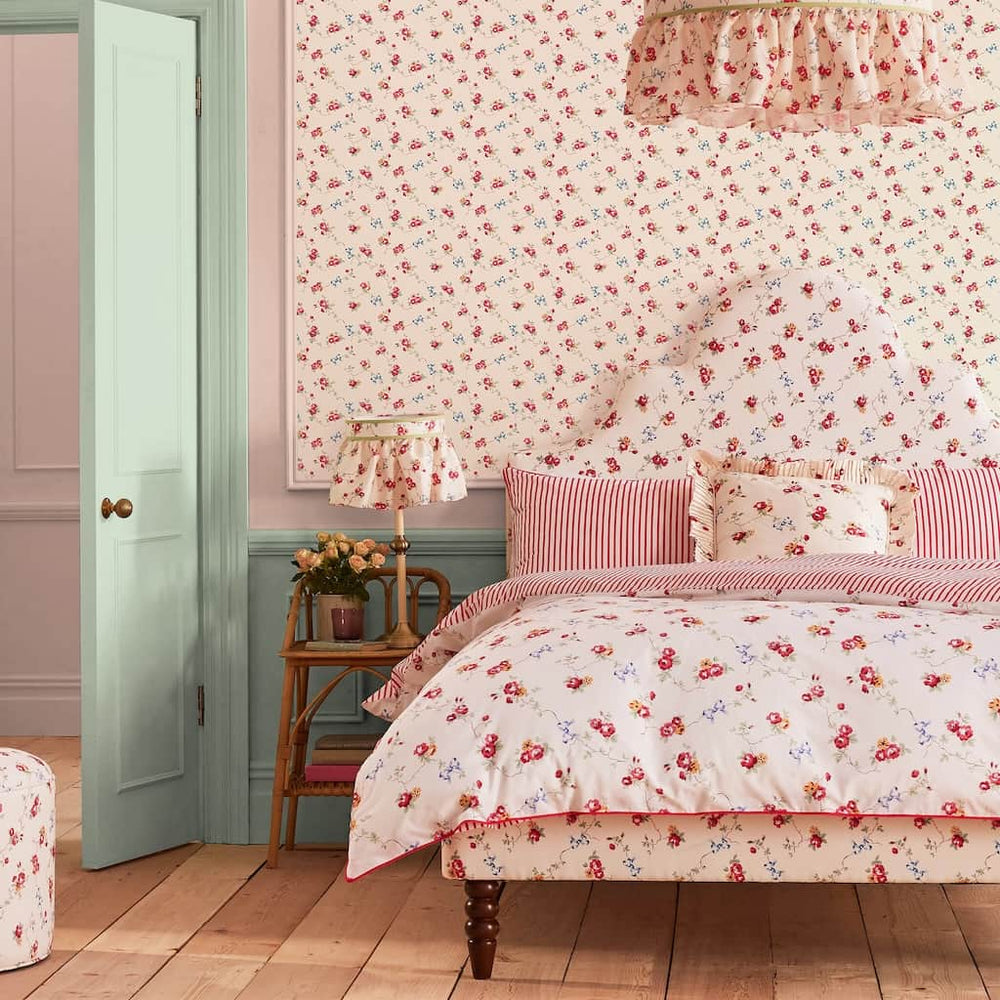 - Cath Kidston Rose & Bows Cream Wallpaper - 125511 - Decor Warehouse