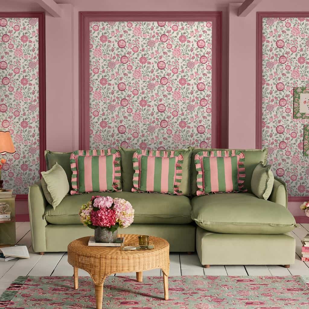 - Cath Kidston Strawberry Garden Spring Wallpaper - 125499 - Decor Warehouse