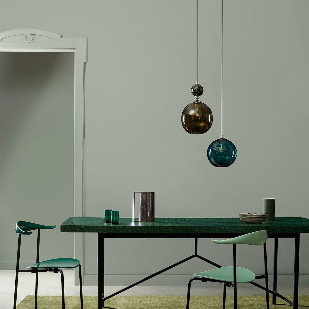 Crown Colour Edit Trailing Plant Paint -