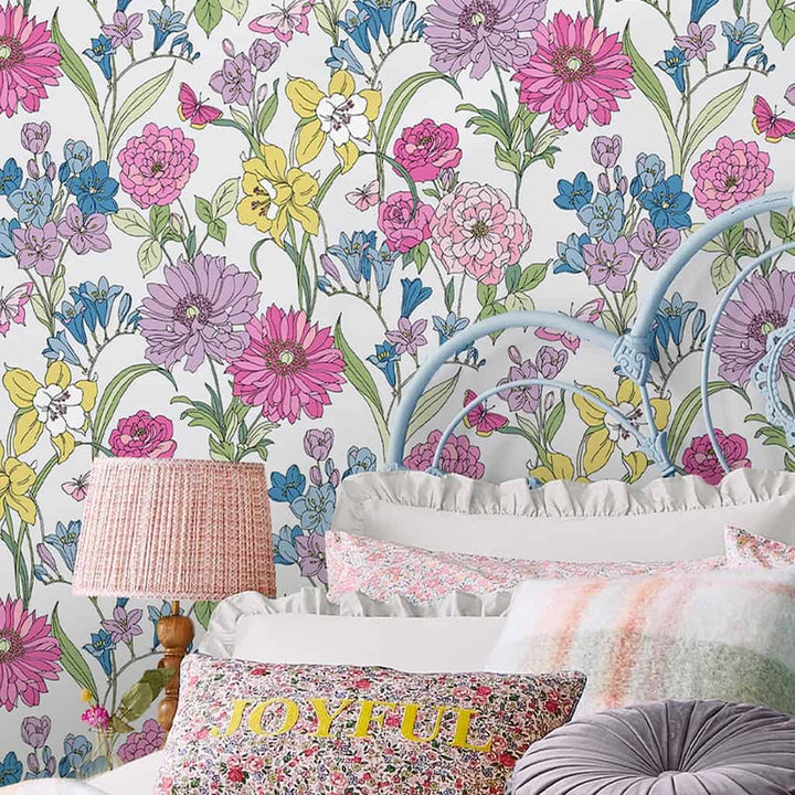 - Laura Ashley Gilly Multi Wallpaper - 119846 - Decor Warehouse