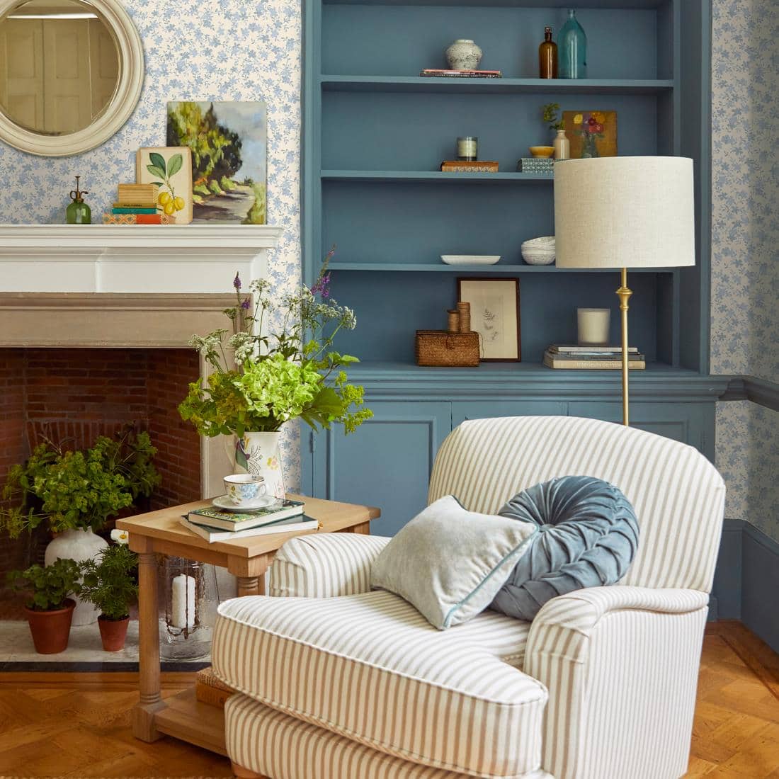 - Laura Ashley Misterton Trail Wallpaper - 122744 - Decor Warehouse