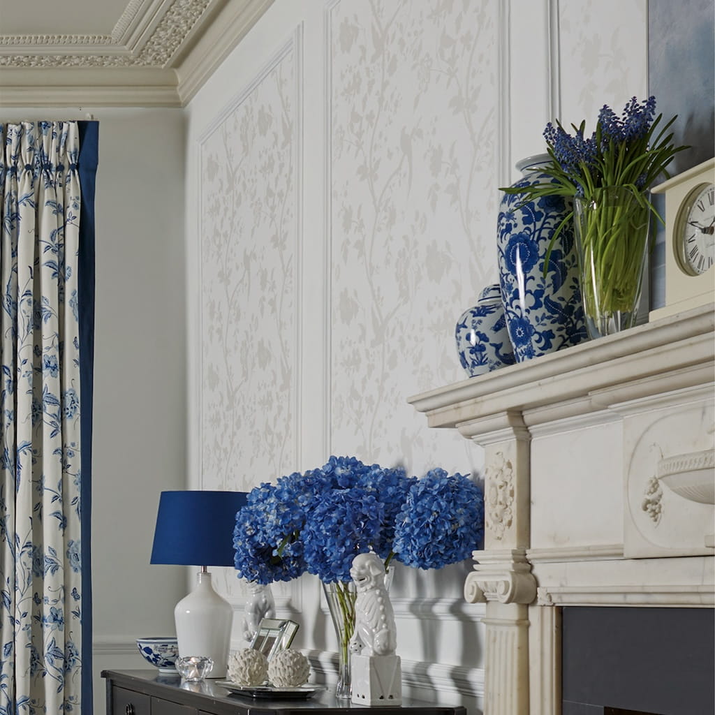 - Laura Ashley Oriental Pearlescent White Wallpaper - 113391 - Decor Warehouse