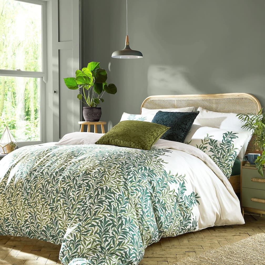 - William Morris At Home Gallery Emulsion Potted Sage 2.5L - 124313 - Decor Warehouse