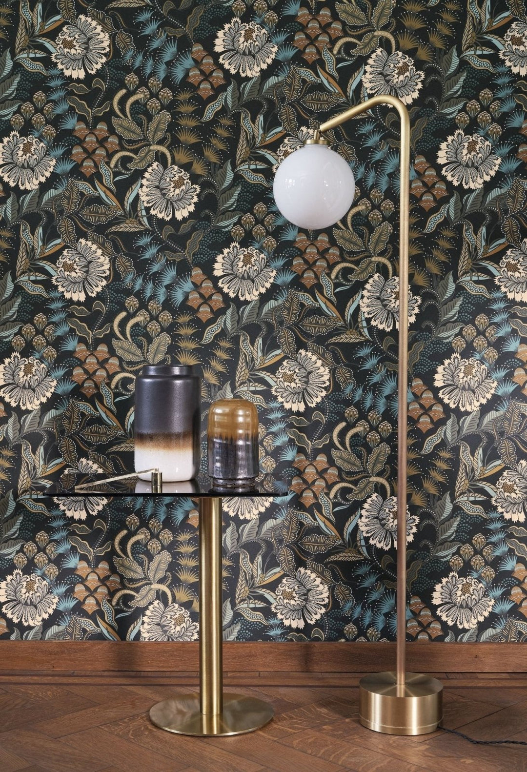 - Casadeco Derby Bloomsbury - Noir Reglisse Wallpaper - DERB89289754 - Decor Warehouse