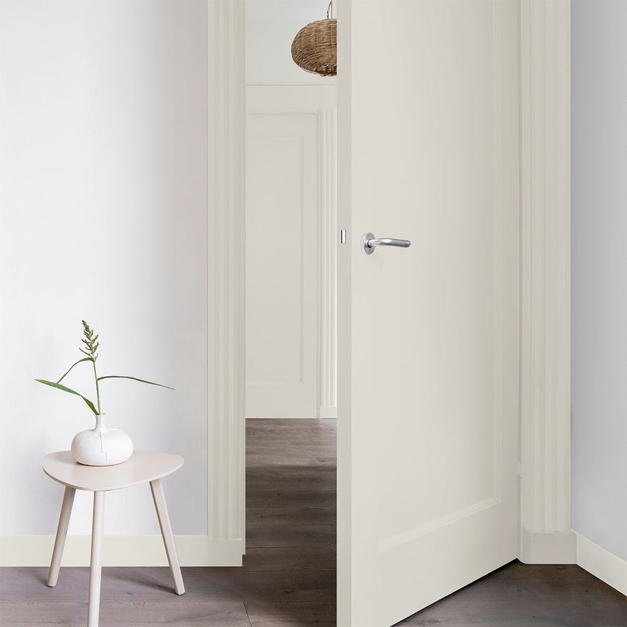 - Dulux Satinwood - Interior Wood and Radiators - Pure White Paint - 2.5L - Decor Warehouse